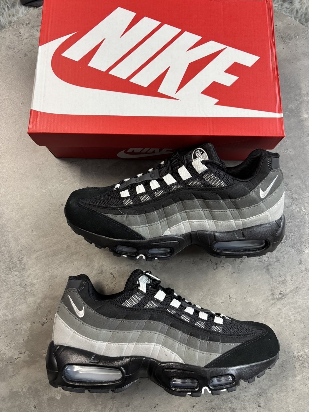 Black Air Max 95